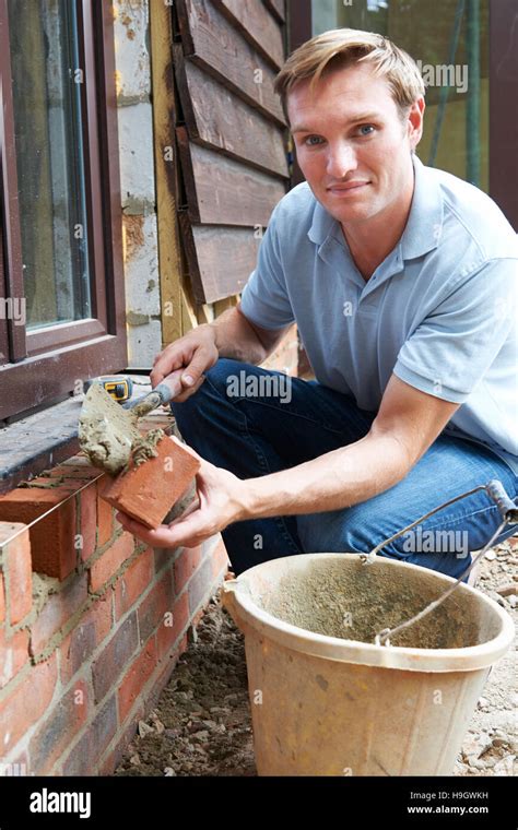 Bricklayer 的图像结果