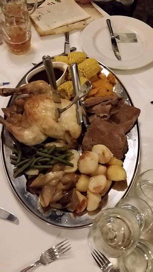 KRYAL CASTLE SUITES AND BIG4 HOLIDAY PARK (Ballarat, Victoria) - Castle ...