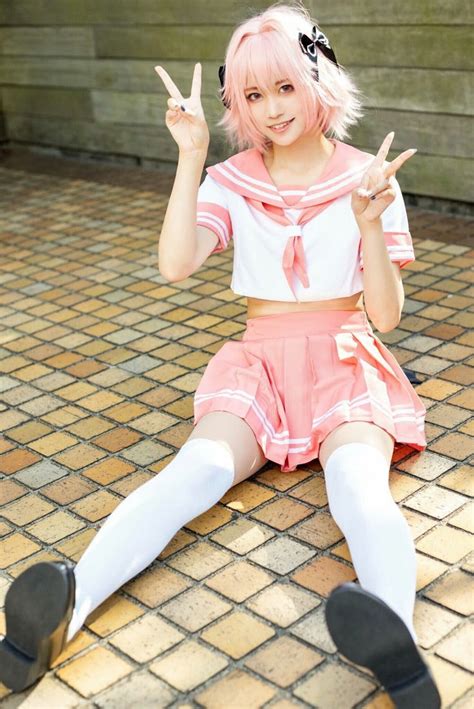 Cosplay Traps Making Out 的图像结果