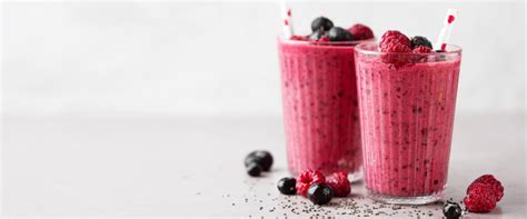 Pre-Workout Drinks: 5 Easy High Protein Smoothie Recipes