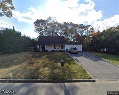 162 Sycamore Cir, Stony Brook, NY 11790 | Homes.com