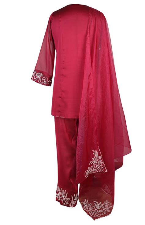 Suits – Jasminum