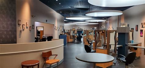 Universal Hair Salon