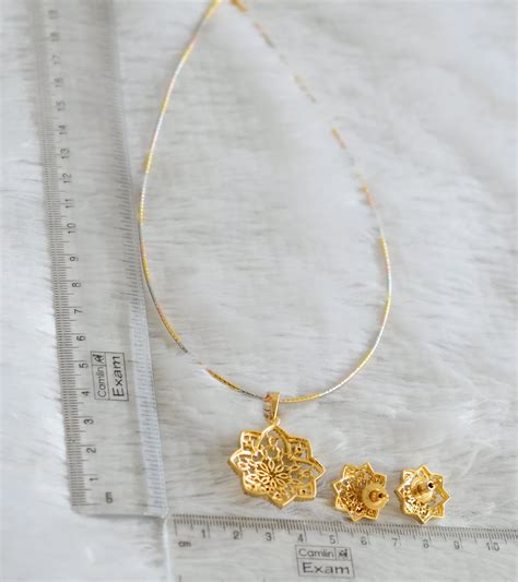 Two tone diamond look alike cz white flower kanti necklace set dj-4920 ...
