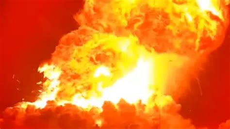 Massive blast at Nagpur RDX plant: 1 dead, 25 injured; shockwaves ...