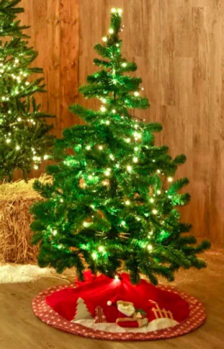 El árbol de Navidad de Leroy Merlín que está arrasando en la web