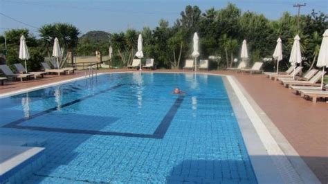 SUNSET STUDIOS & APARTMENTS (Koukounaries) - Hotel Reviews & Photos ...