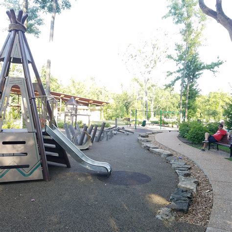 Play St. Louis: Wildwood Community Park, Wildwood