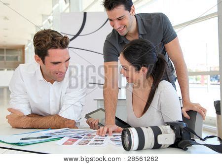 Good Work Meeting Photo 的图像结果