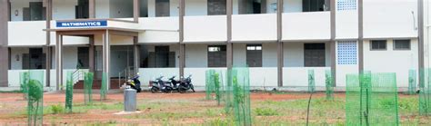 RAJA DORAISINGAM GOVT ARTS COLLEGE