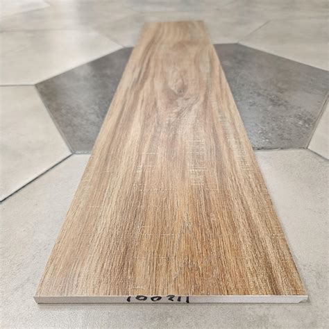 Modern 200x1000mm Full Body Wooden Ceramic Tiles Solid Porcelain Wood ...