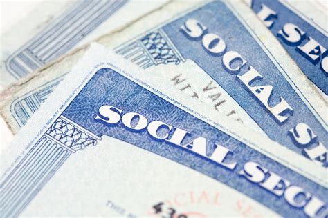 What Will Happen to Your Benefits if Social Security Runs Out? And Should You Be Worried? | The ...