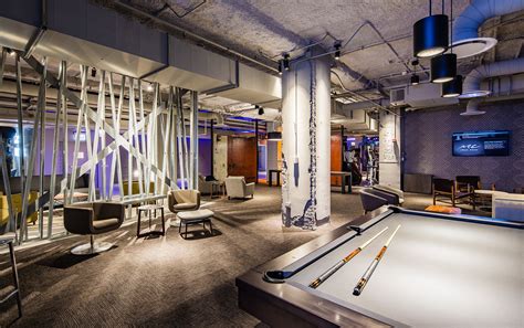 One North Dearborn — Architecture Photography | Commercial Real Estate ...