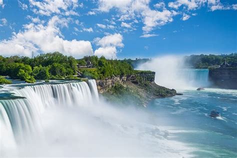 2025 Niagara Falls and Toronto Downtown City Tour (Richmond Hill)