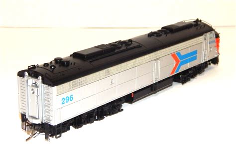 Buy Rapido Trains HO #28503 Amtrak E8A DCC/Sound RTR #296 NEW Phase I ...