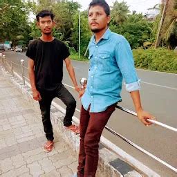 Lulu shopping mall, pvt - Shopping mall - Tirur - Kerala | Yappe.in