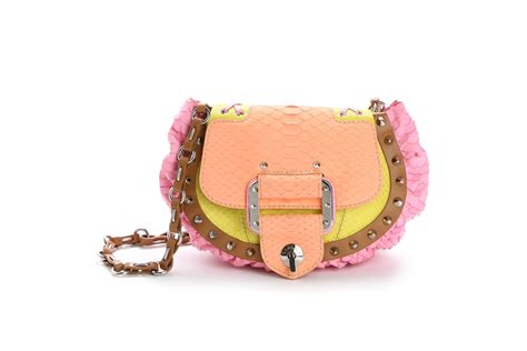 Start a Chain Reaction | Vogue India