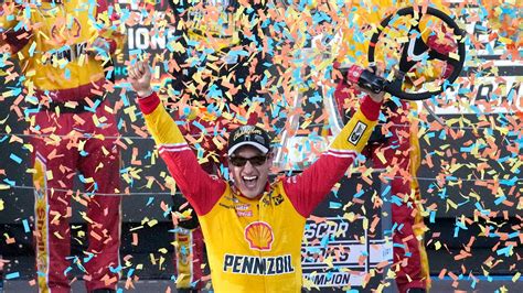 Joey Logano wins second NASCAR title in dominant race | 9news.com