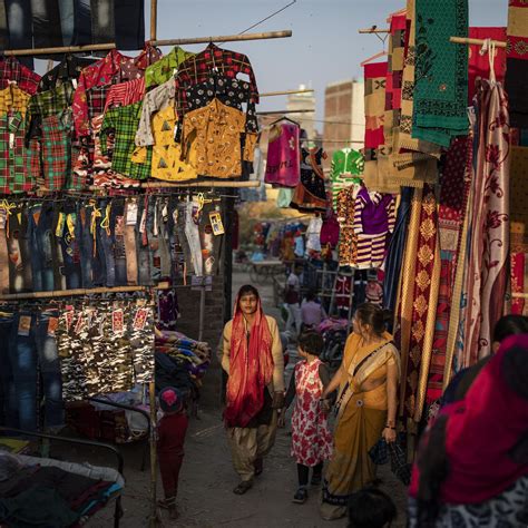 Decision to Withdraw 2,000 INR Note Won't Have Any Impact: Economist