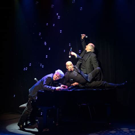 Spectacle musical "Au revoir et merci" de Chanson Plus Bifluorée, L ...