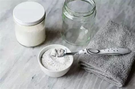 First Toothpaste 的图像结果