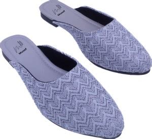 Musef Girls Slip on Jutis Price in India - Buy Musef Girls Slip on ...