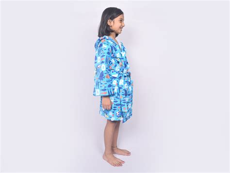 Shop Cotton Bathrobes Online at Best Price | Spaces