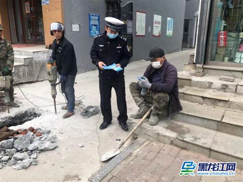 佳木斯市公安局持续开展进城务工人员交通安全宣传活动 - 黑龙江网