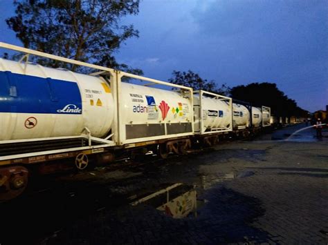First Oxygen express train reaches Kerala