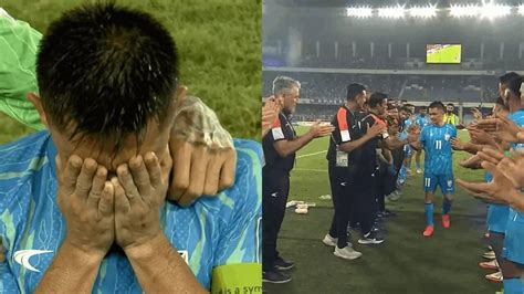 Sunil Chhetri Breaks Down In Tears As Team India Give Him Guard Of ...