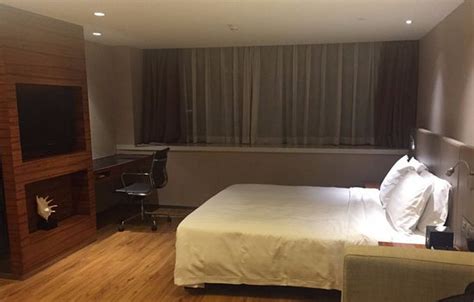XIAMEN YUZHOU CAMELON HOTEL - Apartment Hotel Reviews & Photos ...
