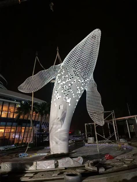 鲸鱼雕塑摆件海豚鲨鱼落地装饰售楼处酒店大堂楼梯间玻璃钢艺术品-淘宝网