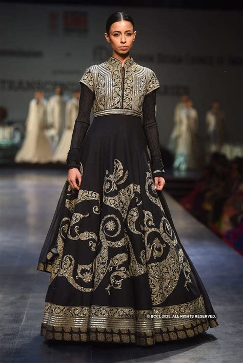 Khadi -Transcending Boundaries Fashion Show Photogallery - ETimes