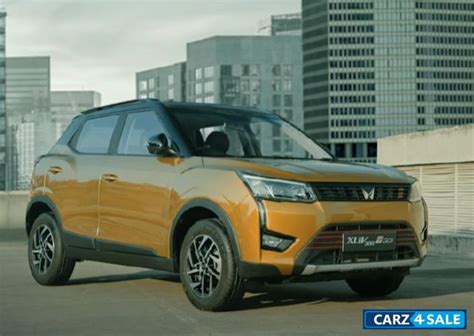 Mahindra XUV300 Turbo Sport W8 Dual Tone Petrol Mileage. Get the actual ...