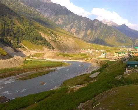 HOTEL SONAMARG PALACE (Sonmarg, Kashmir) - Hotel Reviews & Photos ...