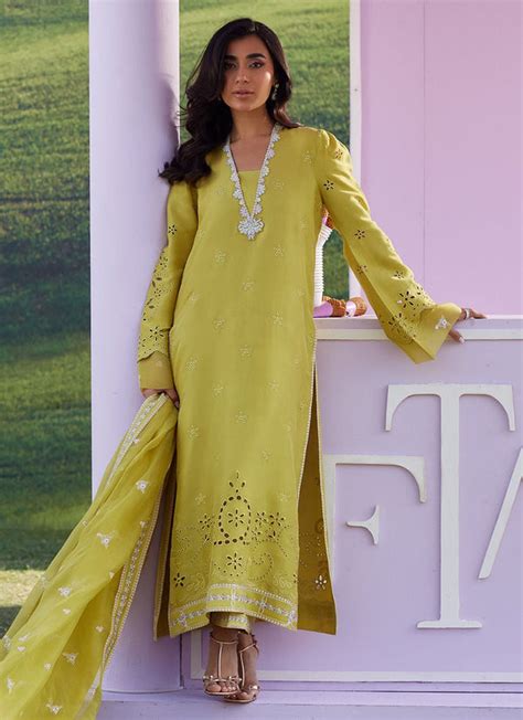 Authentic Pakistani Clothing Store Online India | Nour