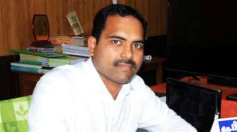 மருதுபாண்டியர், தேவர் குரு பூஜையில் நடந்து சென்று அஞ்சலி செலுத்த தடை ...