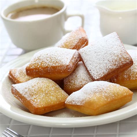 21 Filling French Breakfast Recipes: Sweet & Savory Meal Ideas