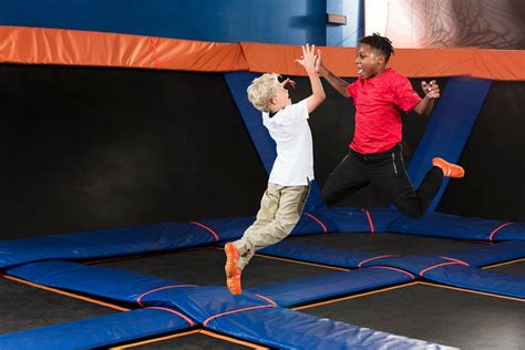 Trampoline Park Westmont, IL | Sky Zone Trampoline Park