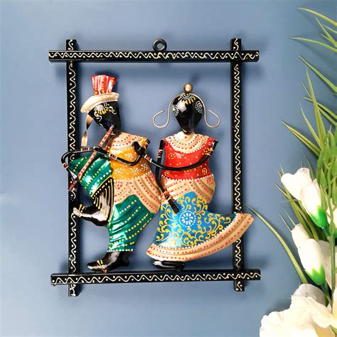 Wall Hanging | Buy Decorative Wall Hangings Online | Best Prices