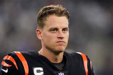 Joe Burrow Debuts New Haircut Following Browns Loss | CitizenSide