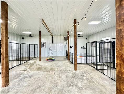 Indoor Dog Kennel, Diy Dog Kennel, Building A Dog Kennel, Commercial ...