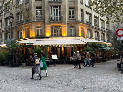 Barrio Montmartre, París: Qué Ver, Cómo Llegar y Dónde Comer