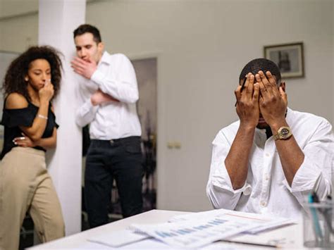 Navigating Toxic Work Relationships With Confidence | Femina.in