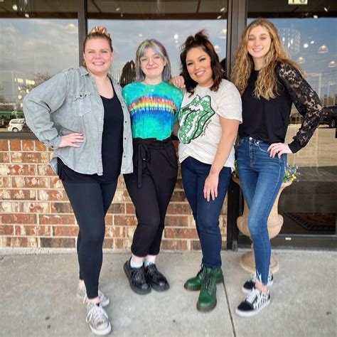 Gurnee, IL salon and spa hair colorists | Legacy salon.spa
