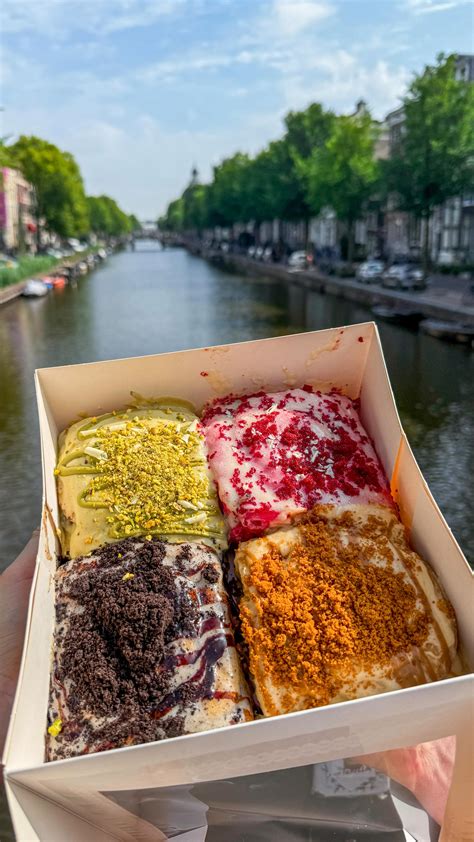 Amsterdam Food Addict🍴 | The viral Dubai pistachio strawberry cup has ...