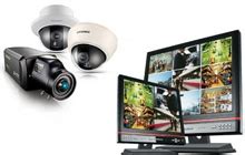 UNIVERSAL COMMUNICATIONS