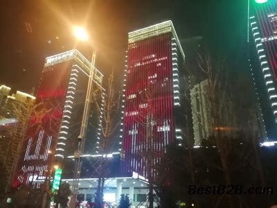 2021郑州地标平顶山银行CBD灯光秀广告_志趣网