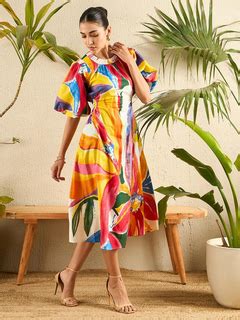 Women Online Shopping, Online Fashion Store | Uptownie