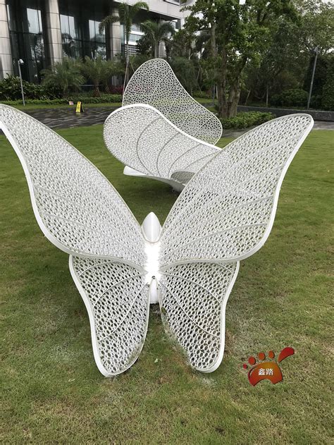 不锈钢创意镂空蝴蝶 - 卓景雕塑公司
